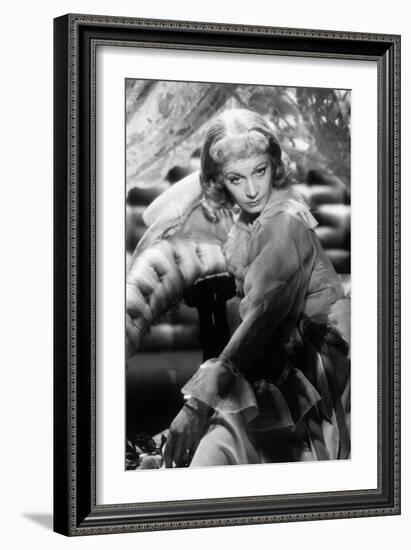 A STREETCAR NAMED DESIRE, 1951 directed by ELIA KAZAN with Vivien Leigh (b/w photo)-null-Framed Photo