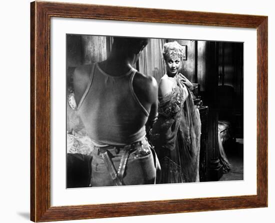 A Streetcar Named Desire, Marlon Brando, Vivien Leigh, 1951-null-Framed Photo