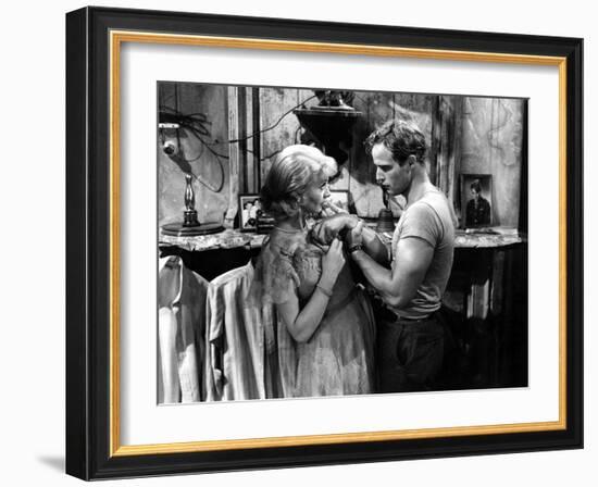 A Streetcar Named Desire, Vivien Leigh, Marlon Brando, 1951-null-Framed Photo