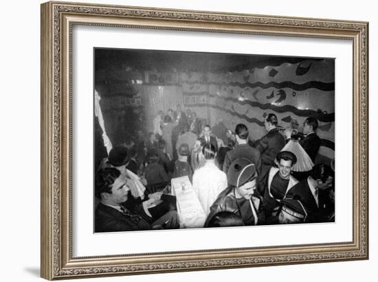 A Tavern at Montparnasse, Paris, 1931-Ernest Flammarion-Framed Giclee Print