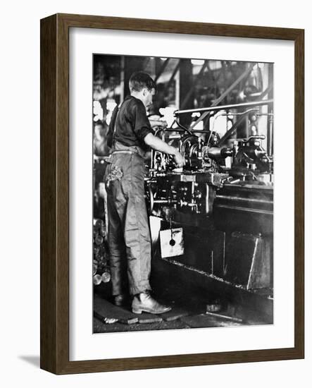 A Tradesman Making Shell Casings at a Walsh Island Mill, Newcastle, New South Wales, C.1916-null-Framed Giclee Print