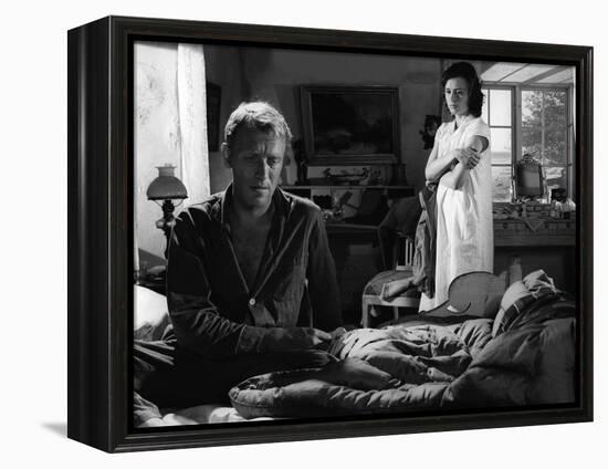 A Travers le Miroir by IngmarBergman with Max von Sydow and Harriet Andersson, 1961 (b/w photo)-null-Framed Stretched Canvas