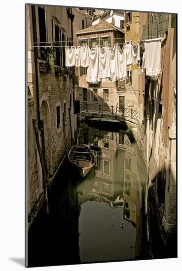 A Venetian Tradition-Steven Boone-Mounted Photographic Print