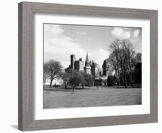 A View of Cardiff Castle, Wales, Circa 1940-Staff-Framed Photographic Print