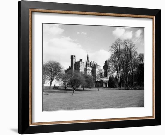 A View of Cardiff Castle, Wales, Circa 1940-Staff-Framed Photographic Print