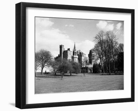 A View of Cardiff Castle, Wales, Circa 1940-Staff-Framed Photographic Print