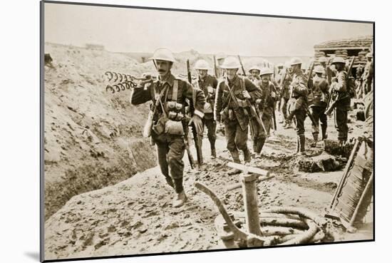 A Wiring Party Going Up to the Trenches, 1916-null-Mounted Photographic Print
