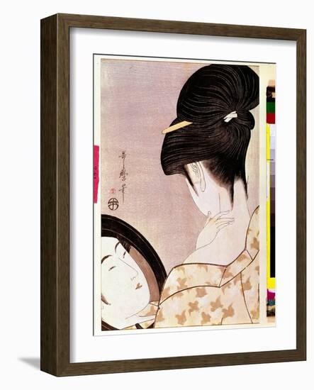 A Woman Powering Her Neck with Shade Japanese Print by Utamaro Kitagawa (1753-1806) - Sun 0,37X0,22-Kitagawa Utamaro-Framed Giclee Print