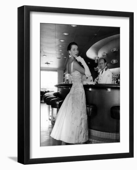 A Woman with Carosa's Clothes-null-Framed Giclee Print
