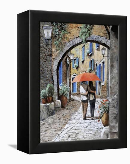 Abbracciati Sotto l’arco-Guido Borelli-Framed Premier Image Canvas