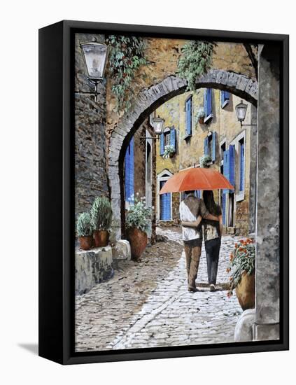 Abbracciati Sotto l’arco-Guido Borelli-Framed Premier Image Canvas