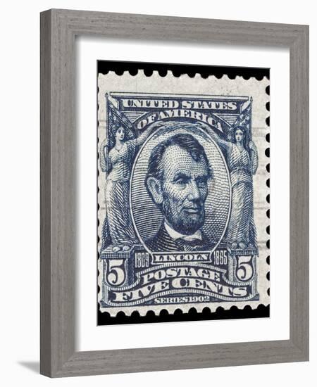 Abraham Lincoln on a USA Postage Stamp-fotomy-Framed Photographic Print