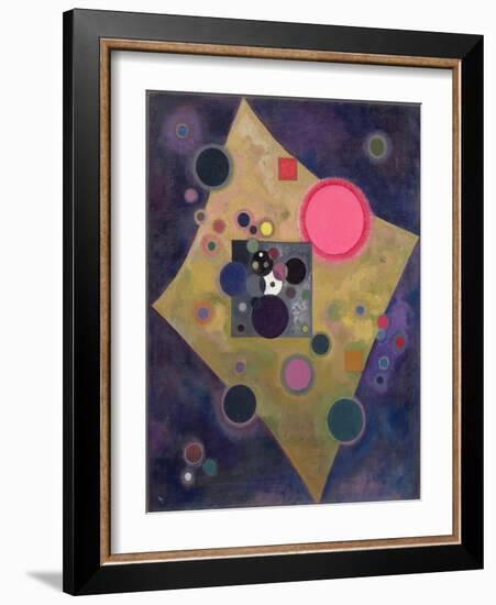 Accent En Rose, 1926-Wassily Kandinsky-Framed Giclee Print