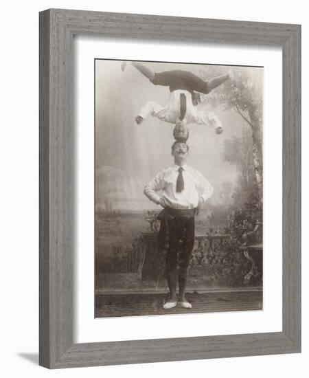 Acrobates [Sans légende]-null-Framed Giclee Print