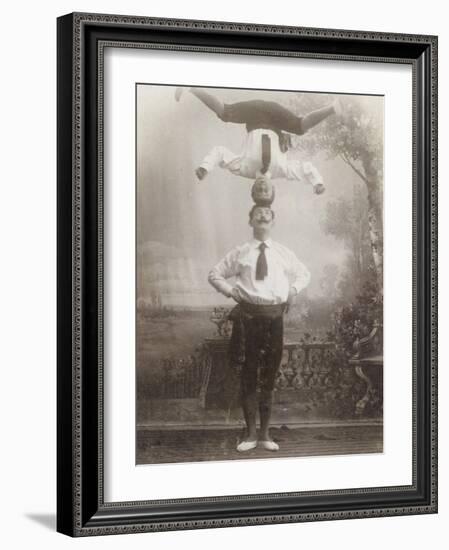 Acrobates [Sans légende]-null-Framed Giclee Print