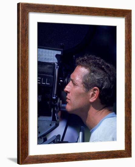 Actor Paul Newman Looking Through a Camera-Mark Kauffman-Framed Premium Photographic Print