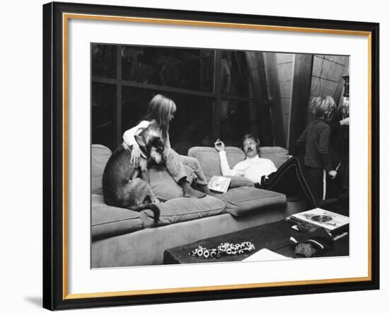 Actor Robert Redford and His Family at Home-John Dominis-Framed Premium Photographic Print