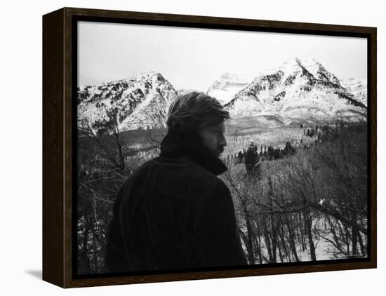 Actor Robert Redford-John Dominis-Framed Premier Image Canvas