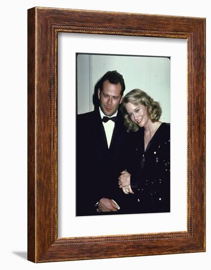 Actors Bruce Willis and Cybill Shepherd-Ann Clifford-Framed Photographic Print