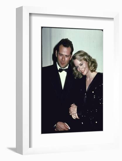 Actors Bruce Willis and Cybill Shepherd-Ann Clifford-Framed Photographic Print