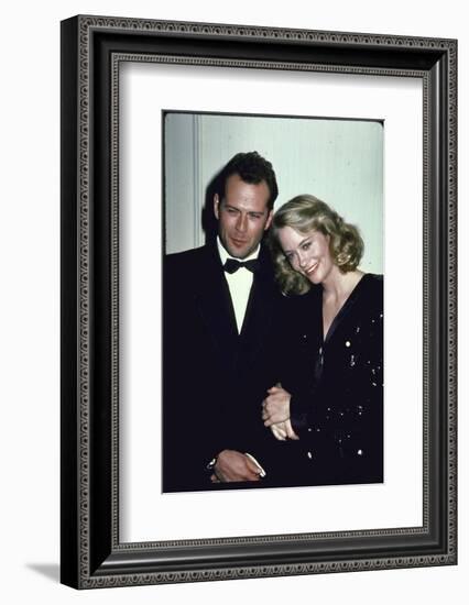 Actors Bruce Willis and Cybill Shepherd-Ann Clifford-Framed Photographic Print