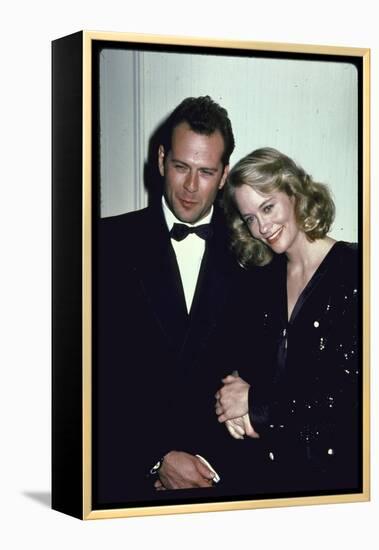 Actors Bruce Willis and Cybill Shepherd-Ann Clifford-Framed Premier Image Canvas
