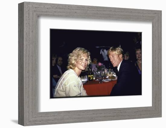 Actors Kim Basinger and Robert Redford-Ann Clifford-Framed Photographic Print