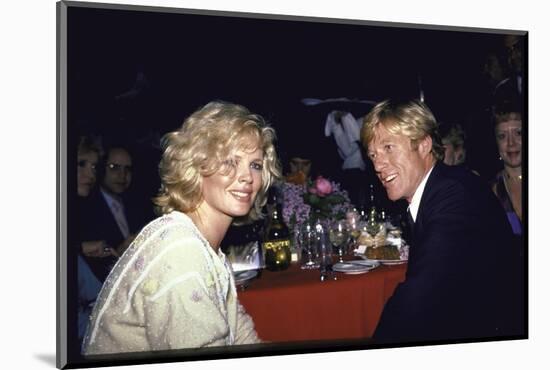 Actors Kim Basinger and Robert Redford-Ann Clifford-Mounted Photographic Print