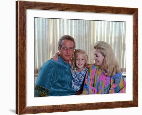 Actors Paul Newman and Joanne Woodward at Home with Their Daughter-Mark Kauffman-Framed Premium Photographic Print