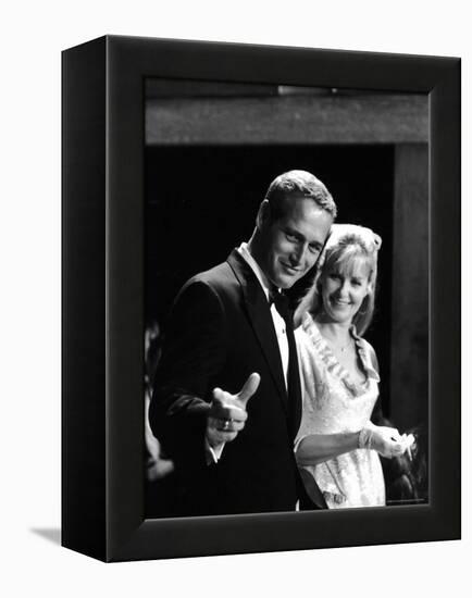 Actors Paul Newman and Joanne Woodward-Mark Kauffman-Framed Premier Image Canvas