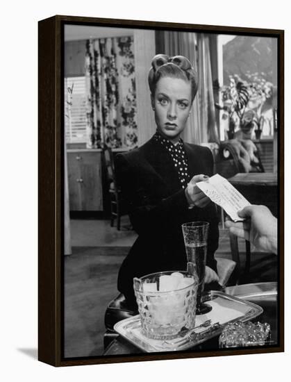 Actress Audrey Totter in Scene from Film "Lady in the Lake"-Martha Holmes-Framed Premier Image Canvas