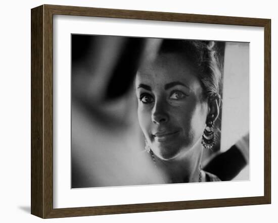 Actress Elizabeth Taylor on Location During Filming of Motion Picture "The Night of the Iguana"-Gjon Mili-Framed Premium Photographic Print
