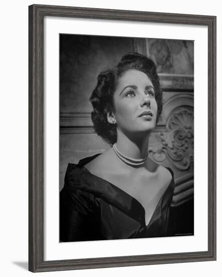 Actress Elizabeth Taylor-J^ R^ Eyerman-Framed Premium Photographic Print