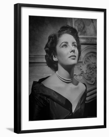 Actress Elizabeth Taylor-J^ R^ Eyerman-Framed Premium Photographic Print