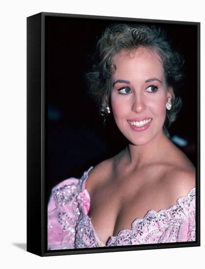 Actress Genie Francis-David Mcgough-Framed Premier Image Canvas