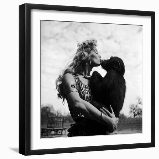 Actress Irish McCalla, Sheena Queen of the Jungle, Kissing Her Chimpanzee Co-star-Loomis Dean-Framed Premium Photographic Print