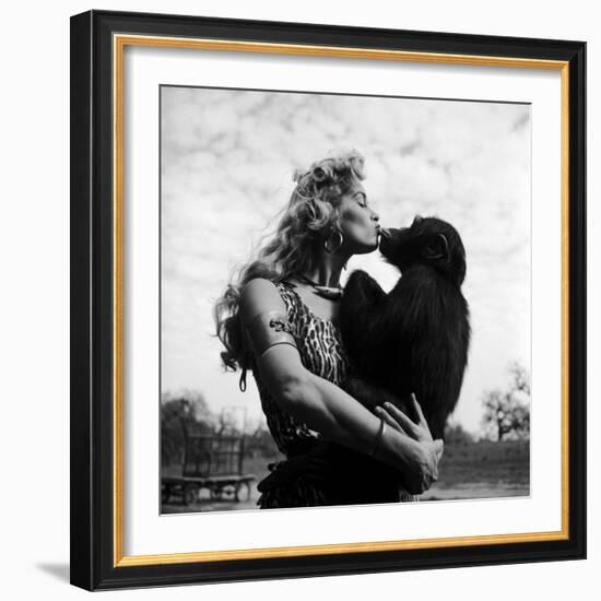 Actress Irish McCalla, Sheena Queen of the Jungle, Kissing Her Chimpanzee Co-star-Loomis Dean-Framed Premium Photographic Print