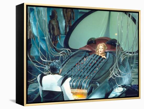 Actress Jane Fonda trapped in Machine which kills during scene from Roger Vadim's "Barbarella"-Carlo Bavagnoli-Framed Premier Image Canvas