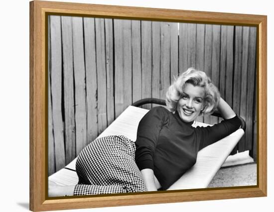 Actress Marilyn Monroe at Home-Alfred Eisenstaedt-Framed Premier Image Canvas