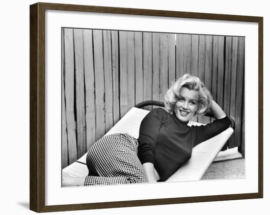 Actress Marilyn Monroe at Home-Alfred Eisenstaedt-Framed Premium Photographic Print