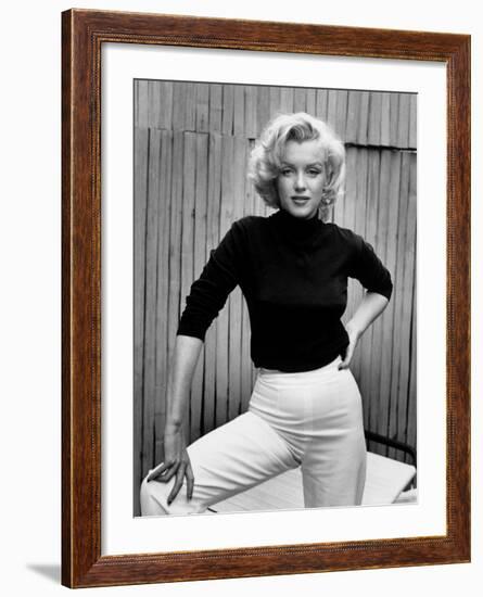 Actress Marilyn Monroe at Home-Alfred Eisenstaedt-Framed Premium Photographic Print