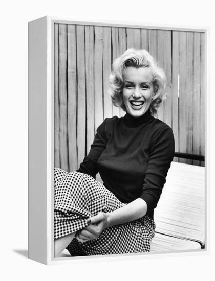 Actress Marilyn Monroe at Home-Alfred Eisenstaedt-Framed Premier Image Canvas