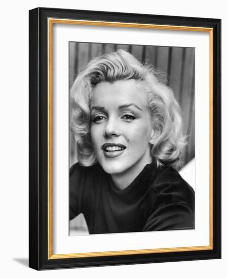 Actress Marilyn Monroe at Home-Alfred Eisenstaedt-Framed Premium Photographic Print