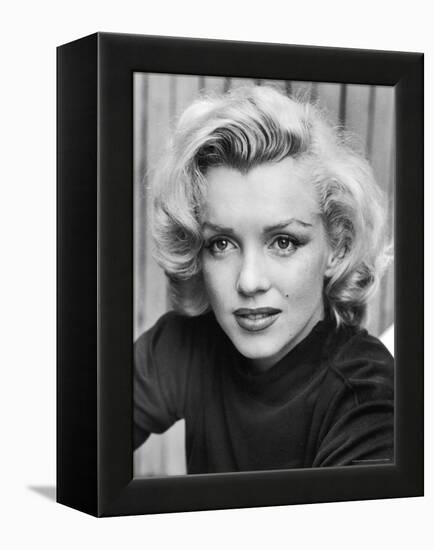 Actress Marilyn Monroe at Home-Alfred Eisenstaedt-Framed Premier Image Canvas