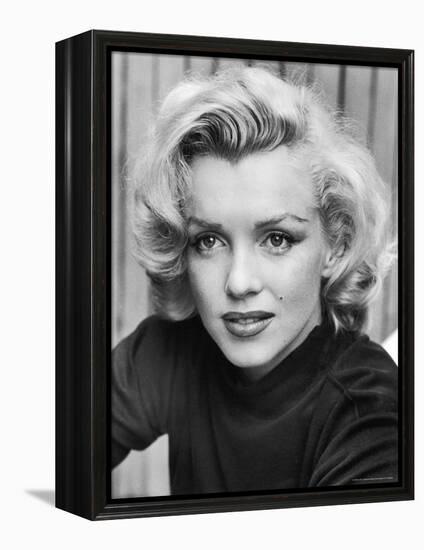 Actress Marilyn Monroe at Home-Alfred Eisenstaedt-Framed Premier Image Canvas