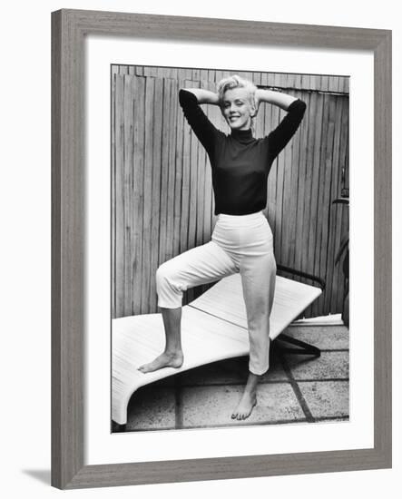 Actress Marilyn Monroe at Home-Alfred Eisenstaedt-Framed Premium Photographic Print