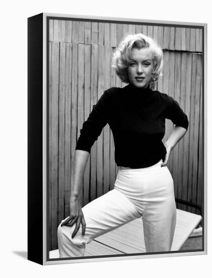 Actress Marilyn Monroe at Home-Alfred Eisenstaedt-Framed Premier Image Canvas