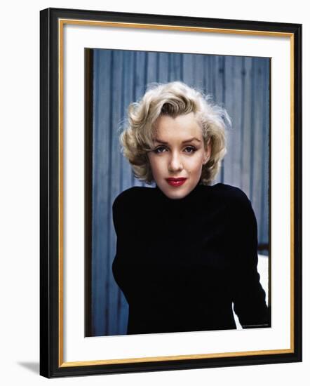 Actress Marilyn Monroe Posing at Home in Her Backyard-Alfred Eisenstaedt-Framed Premium Photographic Print