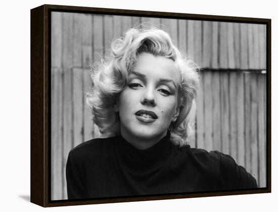 Actress Marilyn Monroe-Alfred Eisenstaedt-Framed Premier Image Canvas