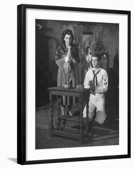 Actress Maureen Stapleton and Actor Don Murray, Performing in a Scene from "The Rose Tattoo"-null-Framed Premium Photographic Print